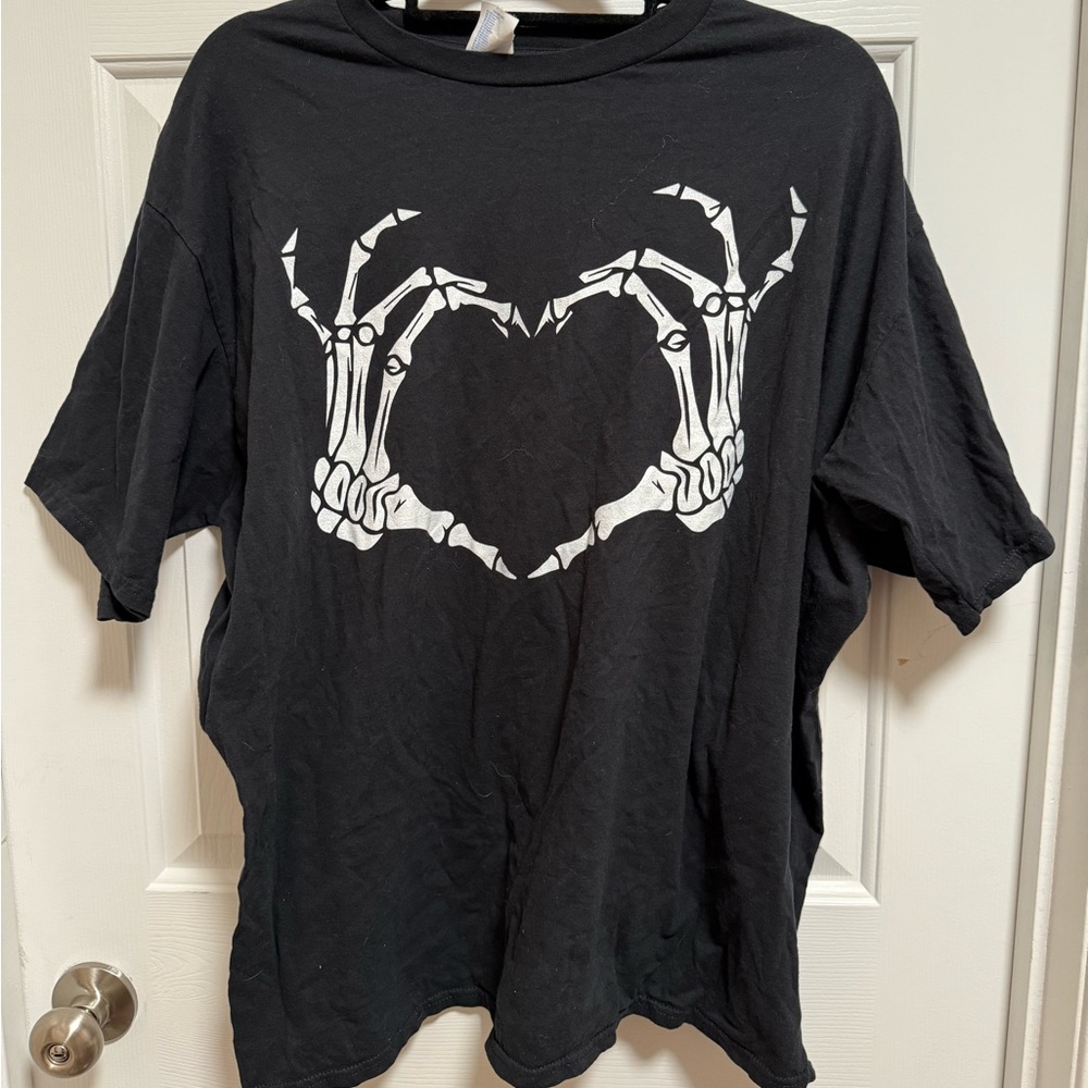 Black with heart skull hands